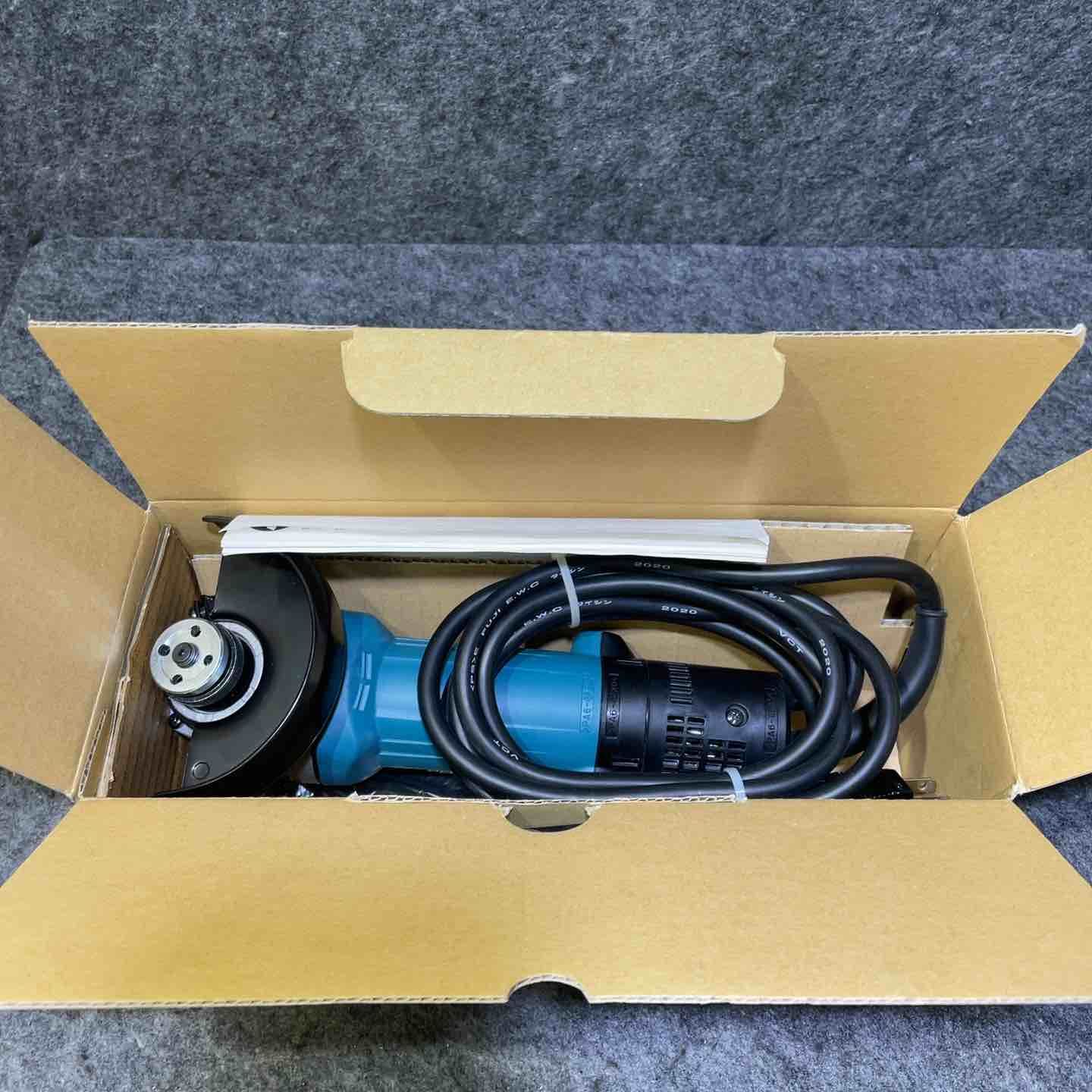 マキタ makita 100 mmディスクグラインダ 9533 BH