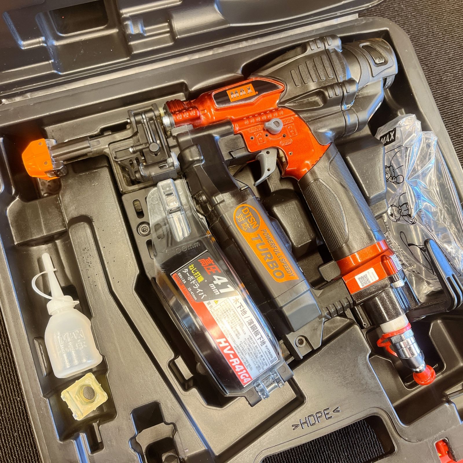 超 動作良好 マックス MAX 高圧 ねじ打ち機 HV-R 41 G 4-R ケース付き