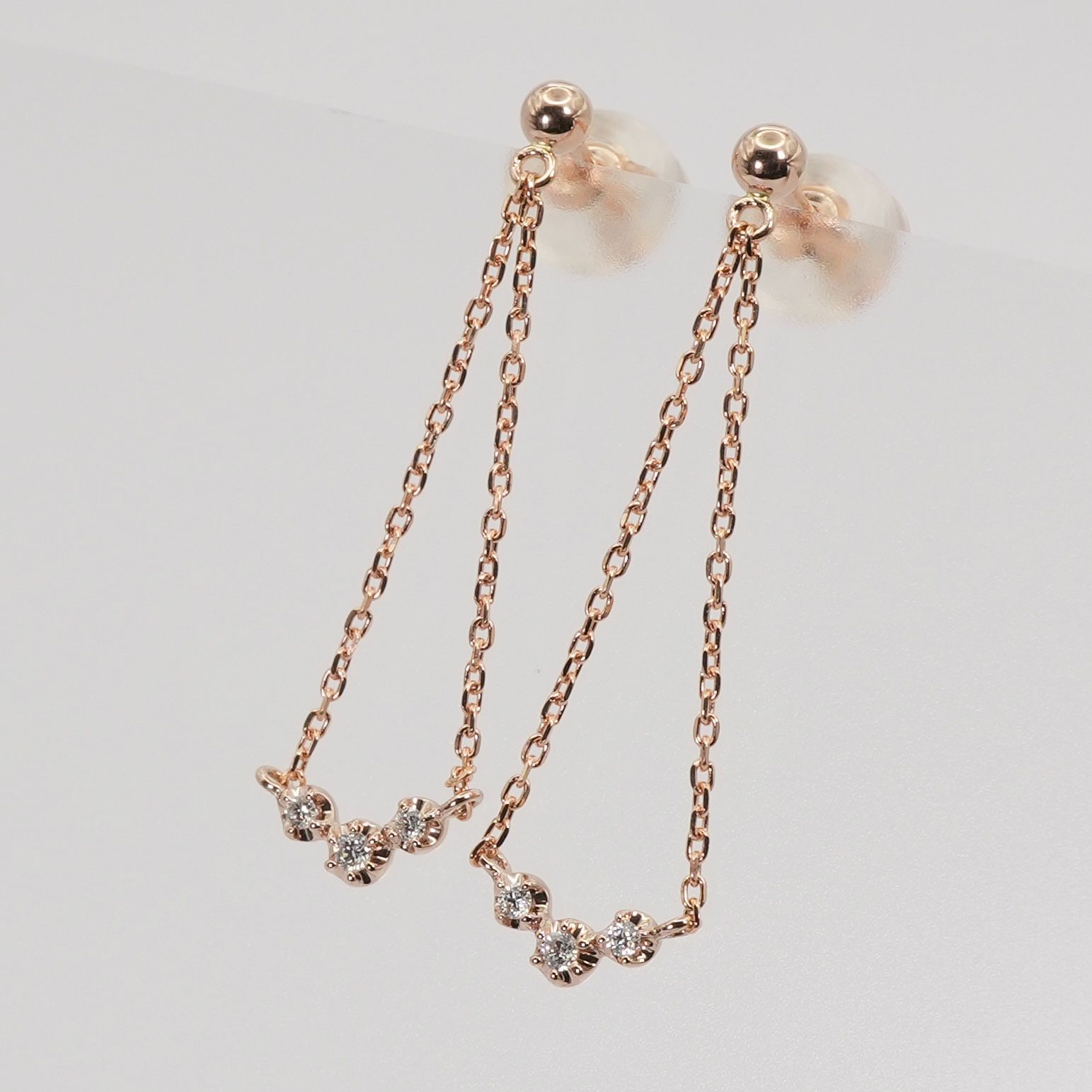 美品 ヴァンドーム青山 K18 ダイヤモンド シャンデリア ピアス/25-473