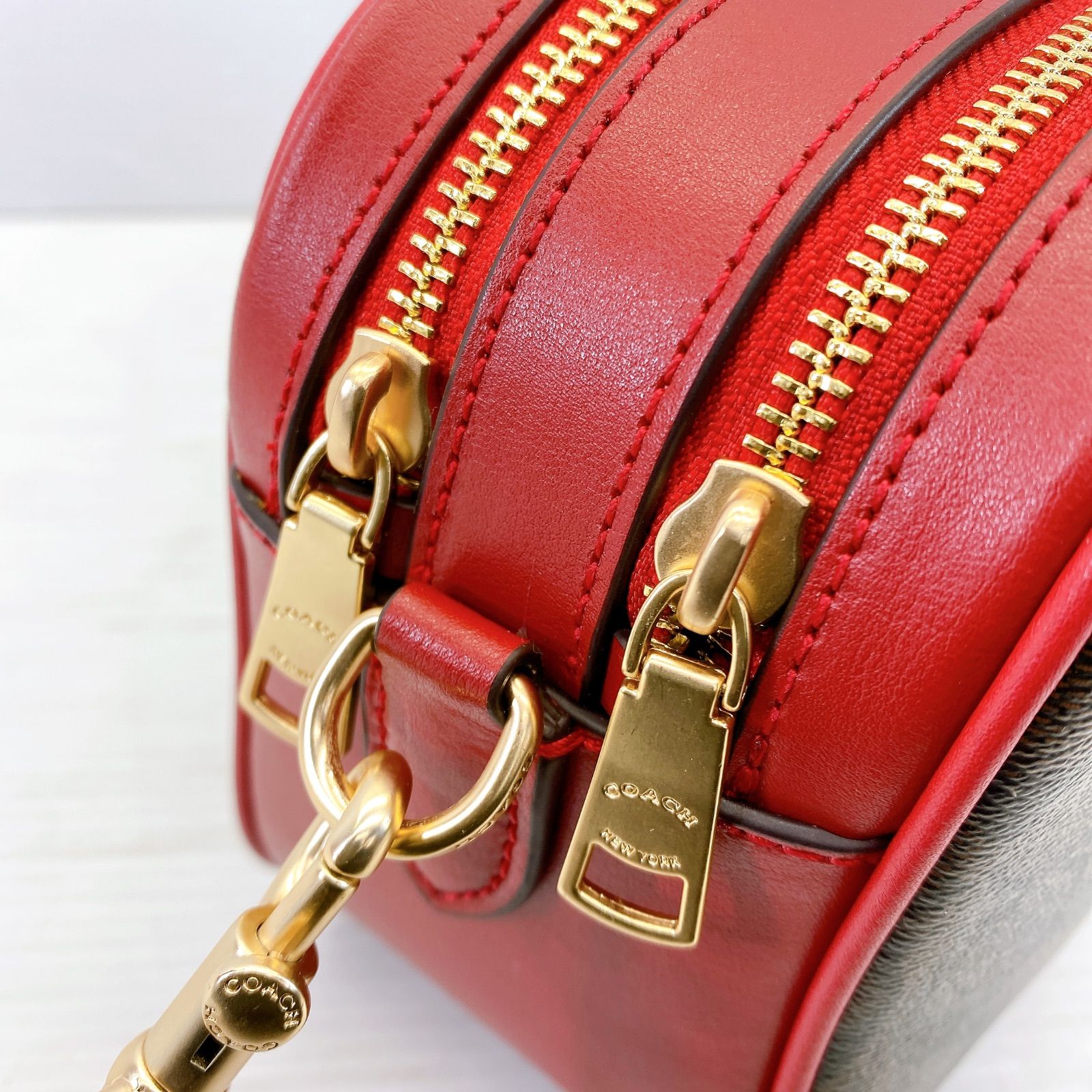 □ COACH シグネチャー ショルダーバッグ F68168 レッド ダブル 