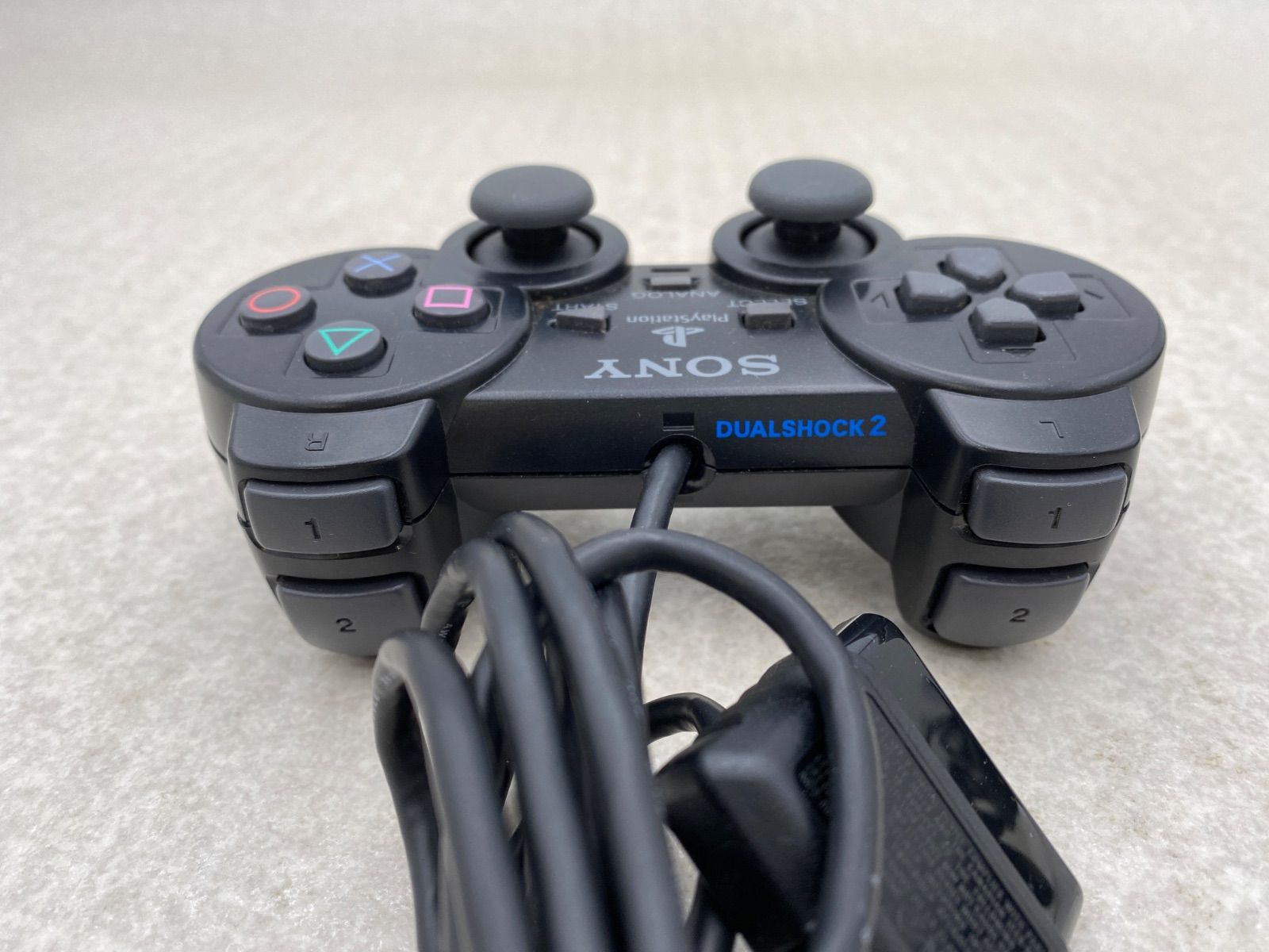 限定カラー‼️のPlayStation 2本体とコントローラー2台 楽天市場】PS2 本体 純正 コントローラー 1個付き おまけ PS2 ソフト 1