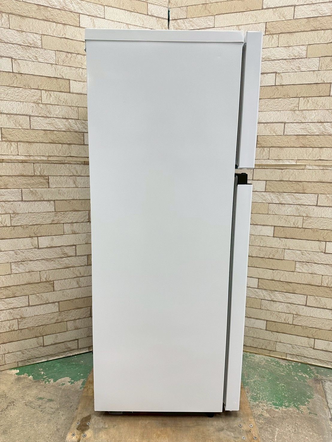 大阪送料無料☆3か月保障付き☆冷蔵庫☆ハイセンス☆2ドア☆2021年☆HR