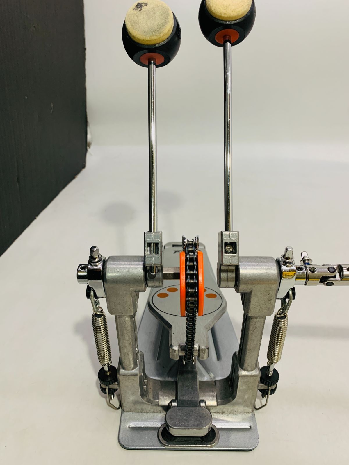 Pearl P-932 [POWERSHIFTER DEMON STYLE DOUBLE PEDAL] ドラムツイン