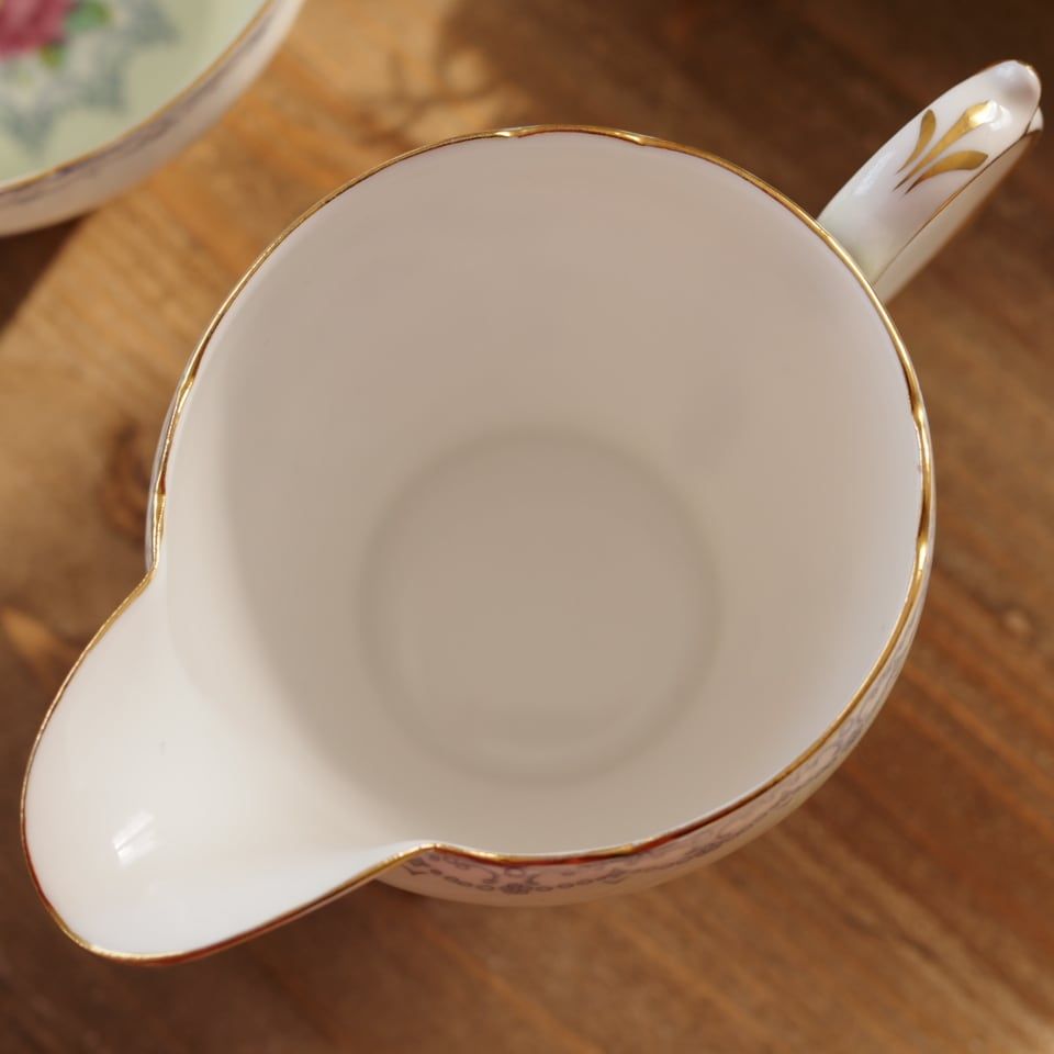 キッチン・食器 【美品】英国ShelleyシェリーCrochet クリーマー