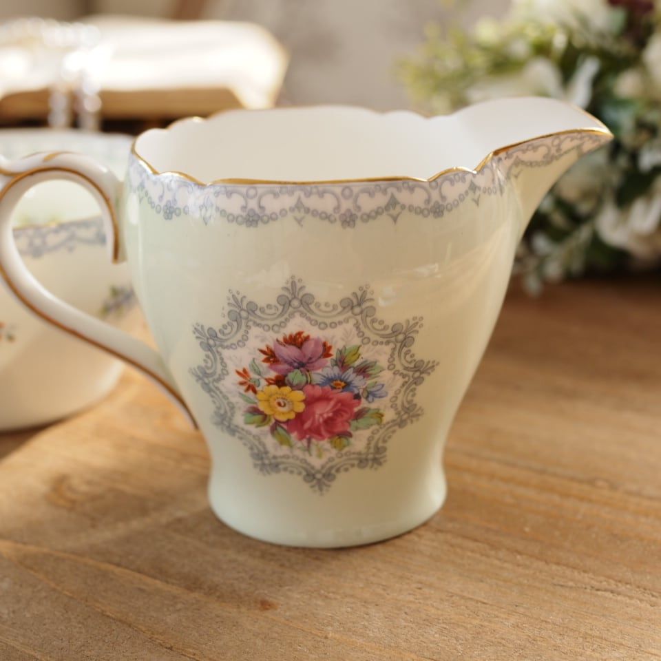 キッチン・食器 【美品】英国ShelleyシェリーCrochet クリーマー