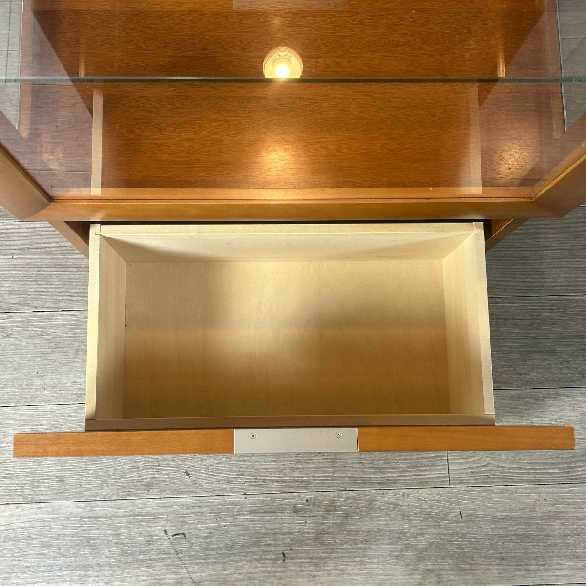 XD57 カリモク HE2320NU ガラス キャビネット 飾り棚/A4 - メルカリ