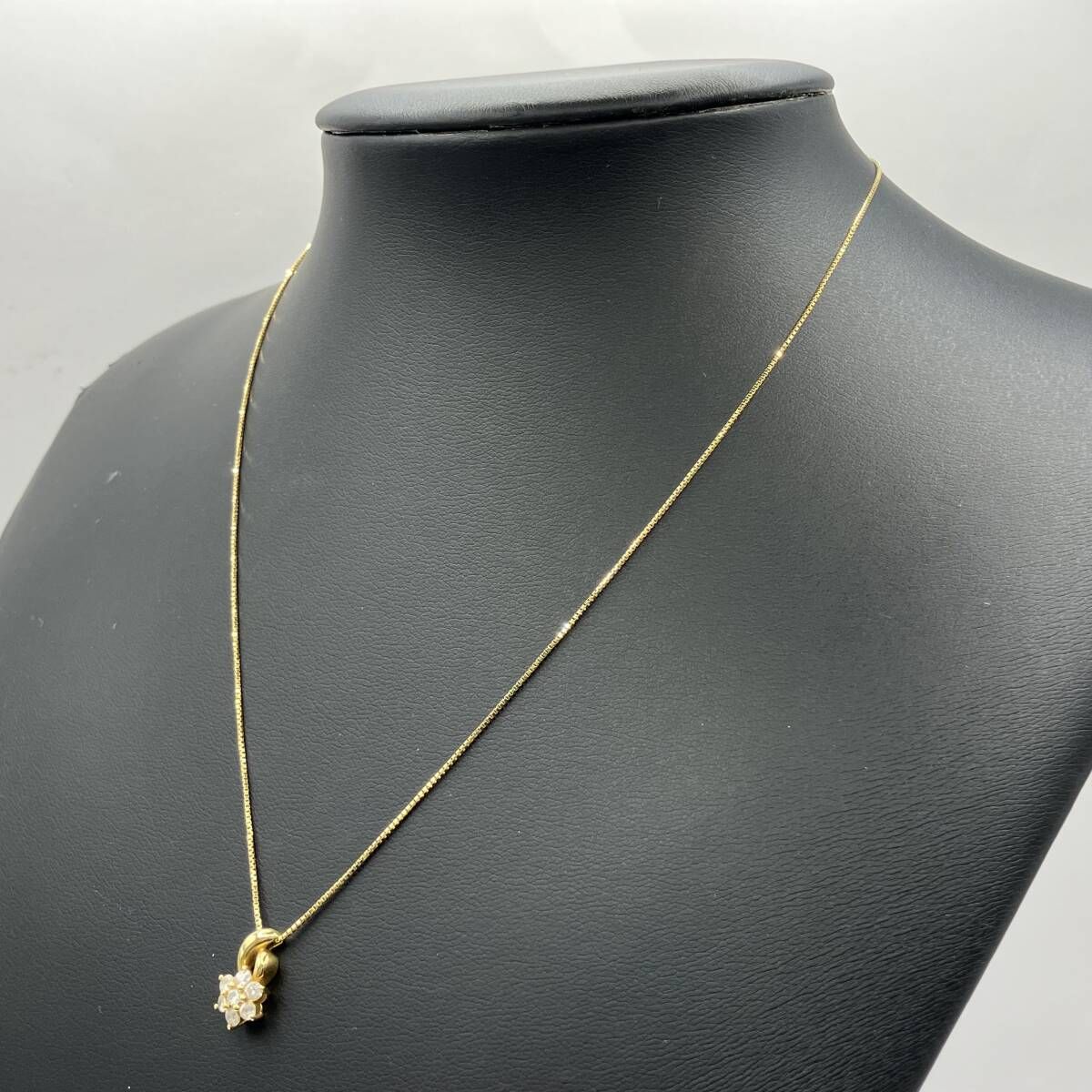 ソーティング付き K18 18金 イエローゴールド 天然ダイヤモンド 030の