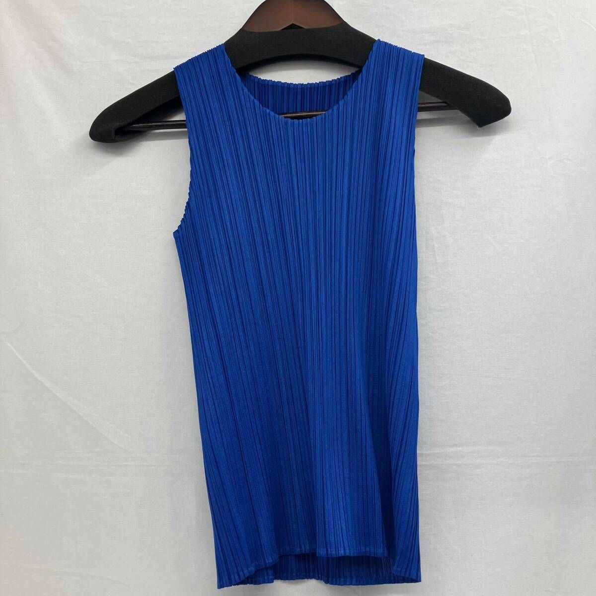 PLEATS PLEASE／プリーツプリーズ／ノースリーブ／PP53JK121 - メルカリ