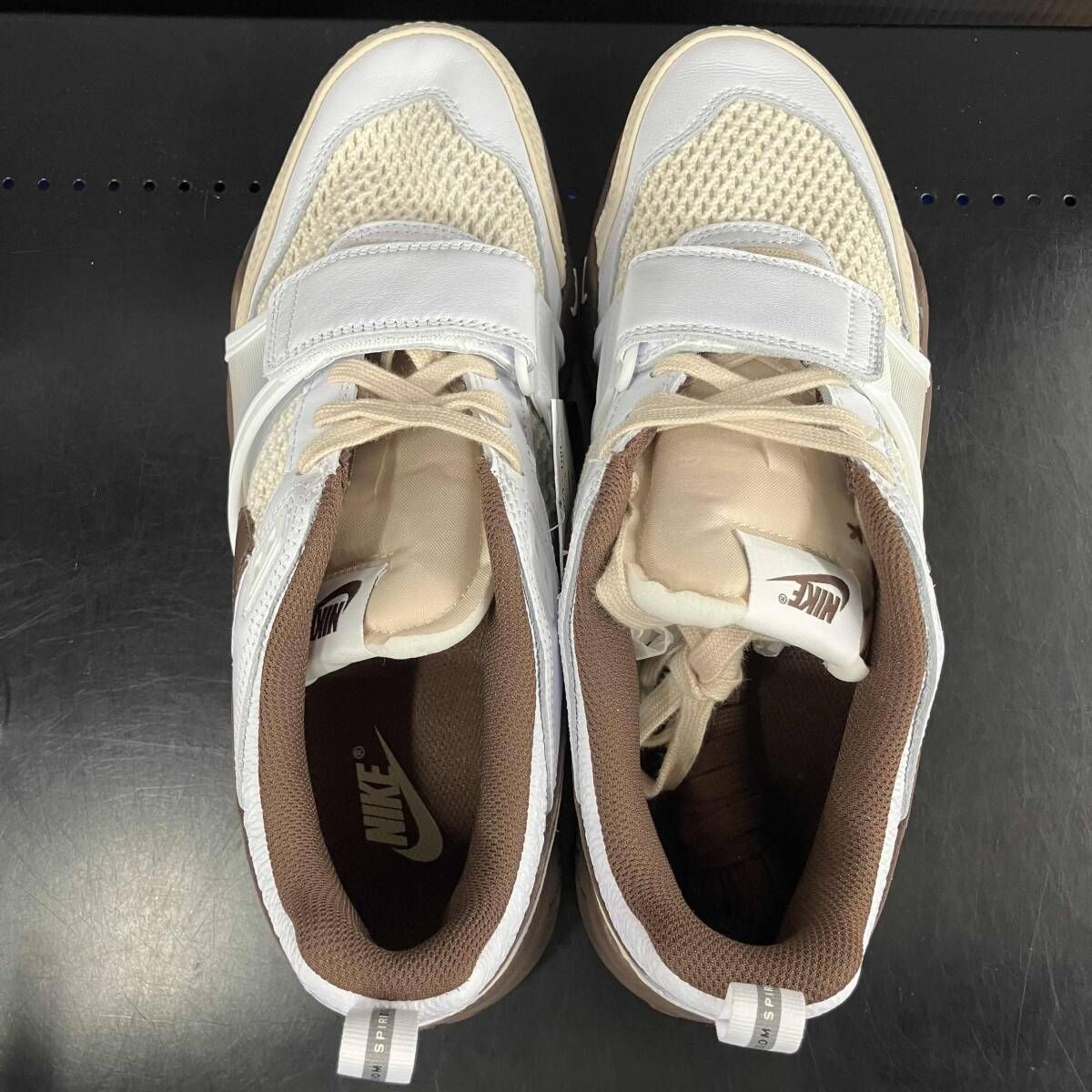 NIKE×Travis Scott／ナイキ×トラヴィススコット／Zoom Field Jaxx 