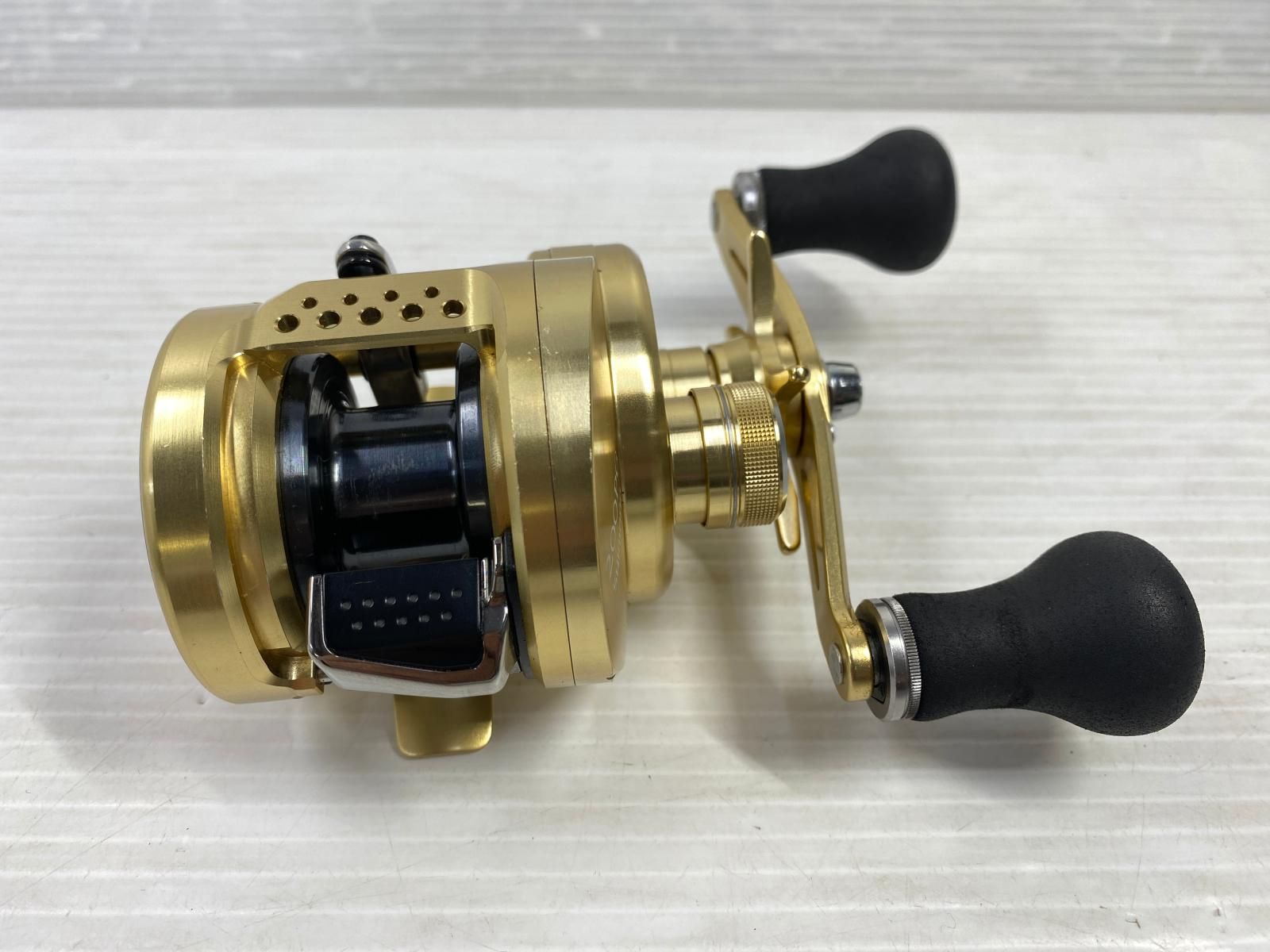 品 SHIMANO シマノ オシアコンクエスト 200 PG ベイトリール ○YR 19755○