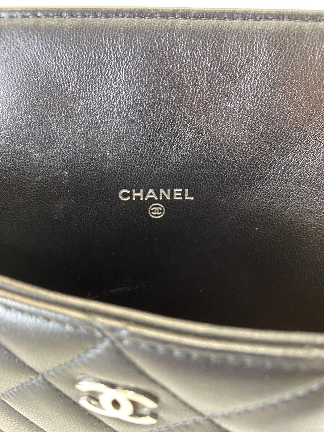 CHANEL シャネル マトラッセ iPadケース タブレットケース ラムスキン