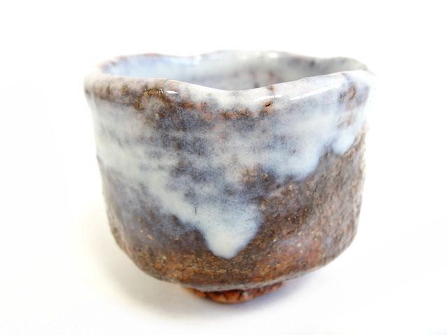 5 松浦無元 萩焼 □ 木箱 酒杯 共箱 酒器 ぐい呑み 日本酒 盃 古美術品