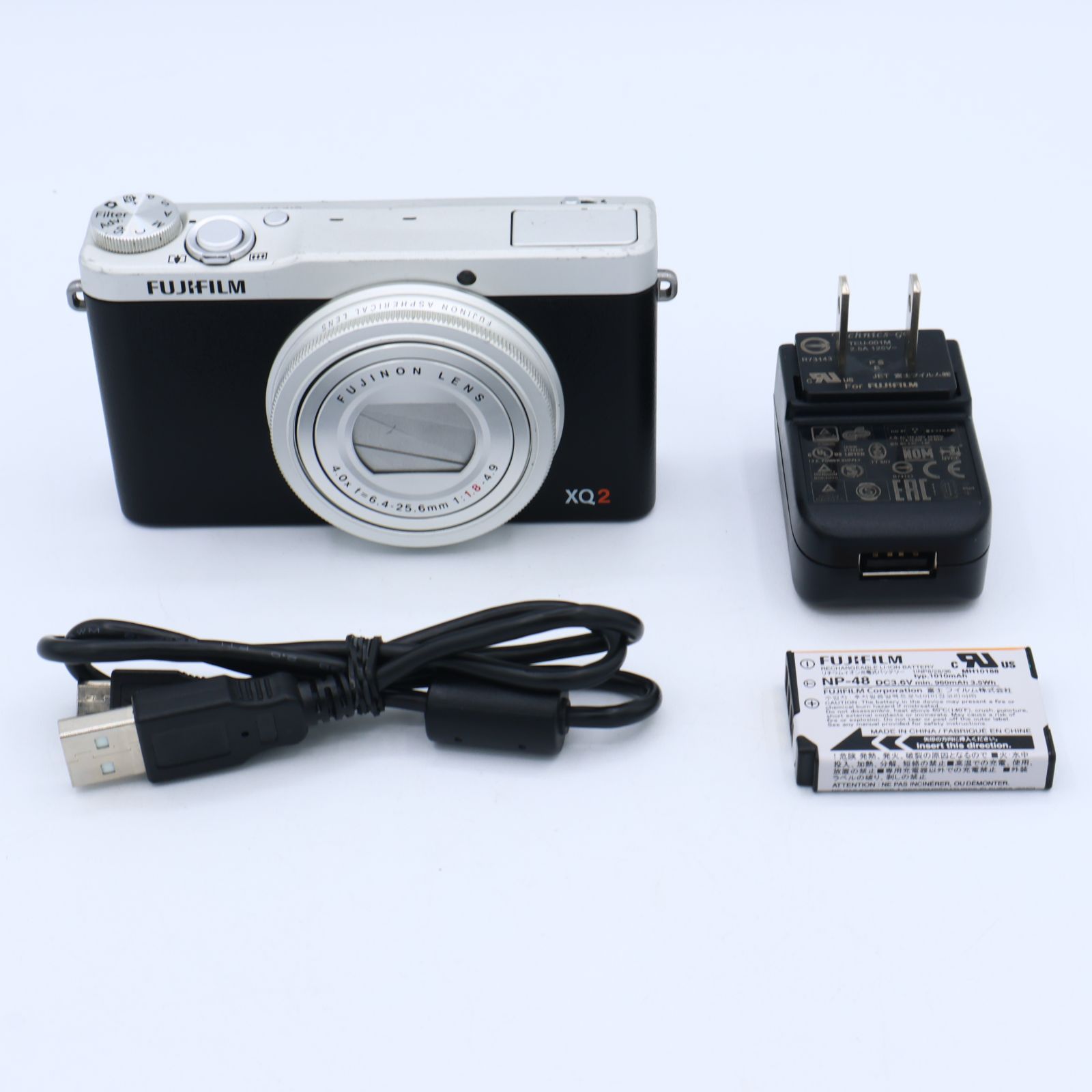 FUJIFILM フジフィルム プレミアムコンパクトデジタルカメラ XQ2