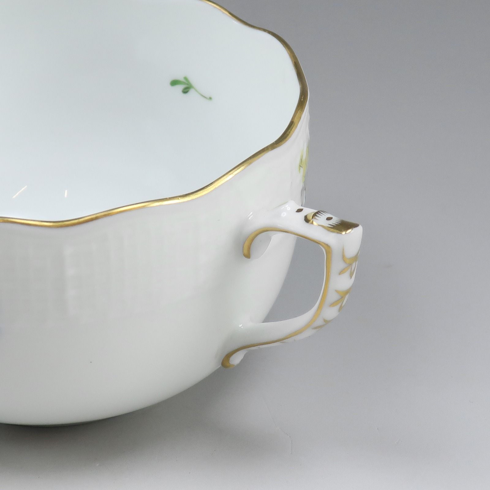 カップ＆ソーサー