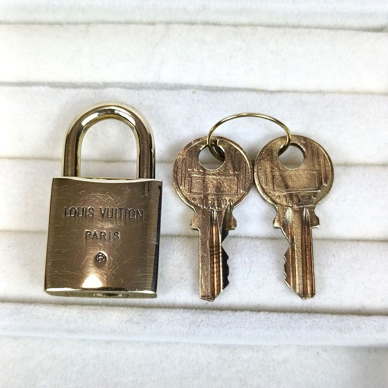 LOUIS VUITTON ルイヴィトン パドロック 南京錠 カデナ 鍵 ゴールド No
