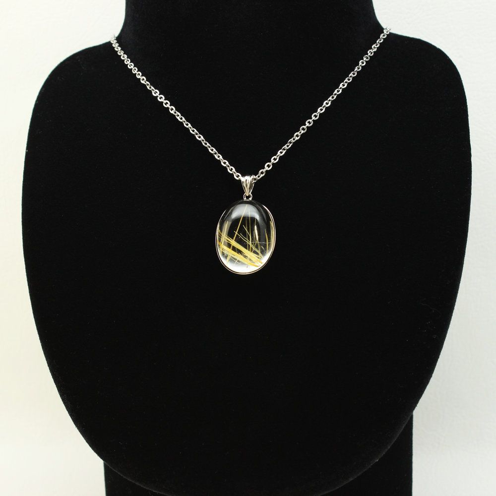 しなやかな太針 タイチンルチルクォーツ ネックレストップ ゴールド