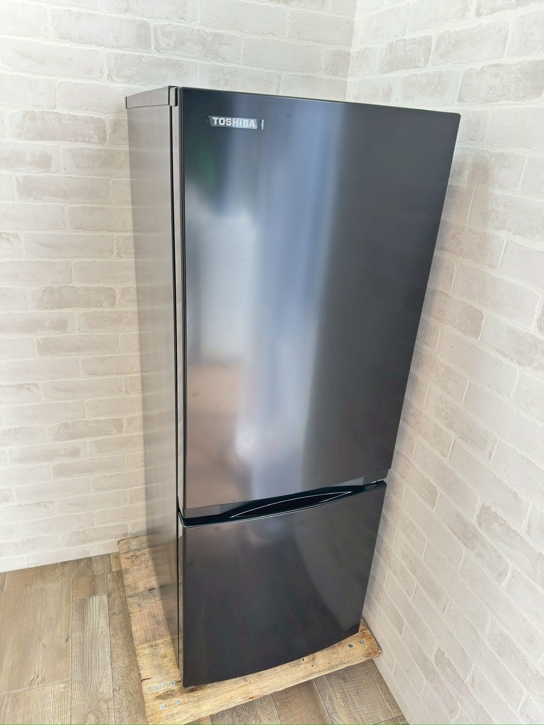 大阪送料無料☆3か月保障付き☆冷蔵庫☆東芝☆2ドア☆2023年☆GR-V15BS