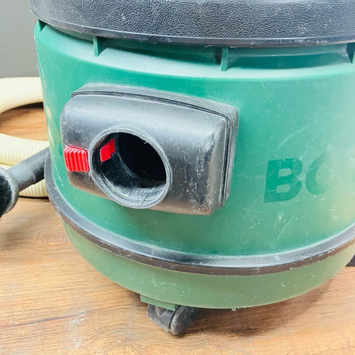 BOSCH ボッシュ 乾式用 集じん機 掃除機 型式不明