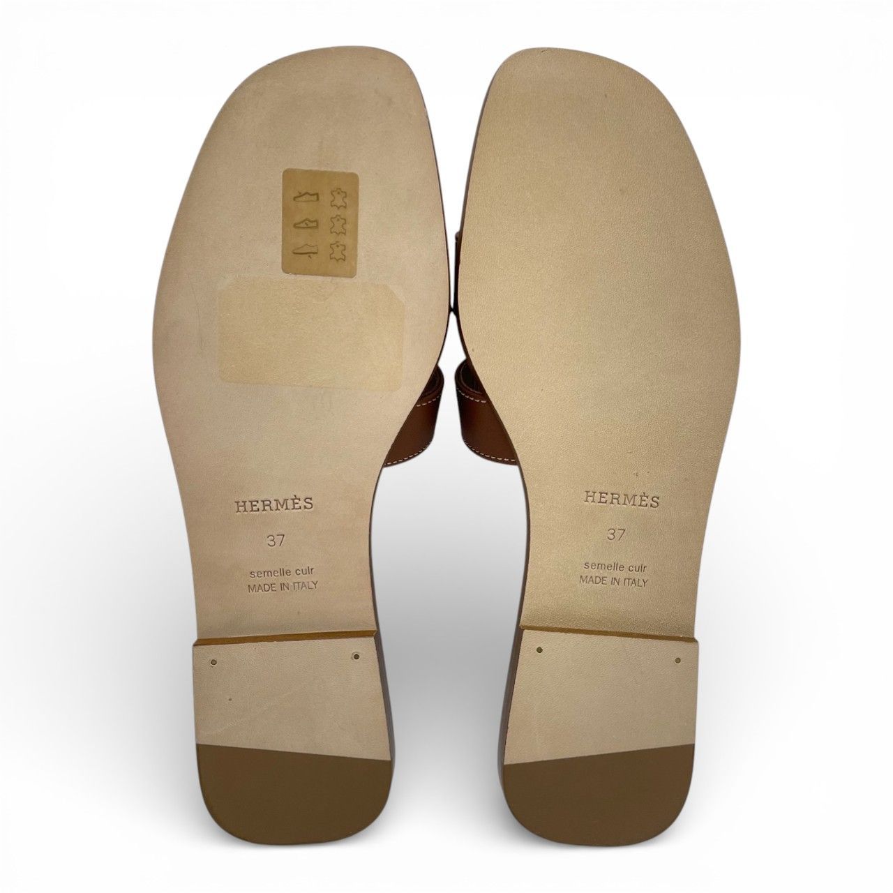 エルメス オラン サンダル 37 ゴールド ボックスカーフ 23cm - メルカリ
