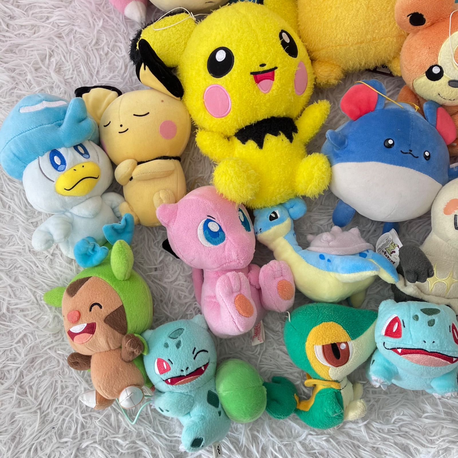 ポケモン ぬいぐるみ 大量まとめ売り マスコット多数 24点セット ピカチュウ イーブイ タグあり多数 ポケットモンスター 24