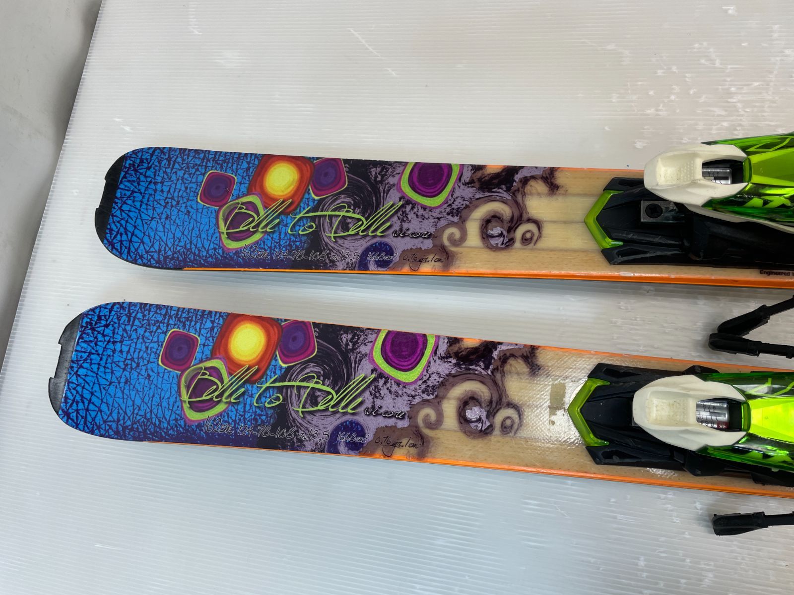 ★ カービングスキー Innocence 130 ミッドスキー ツインチップ ☆ カービングスキー Innocence 130 ミッドスキー ツインチップ