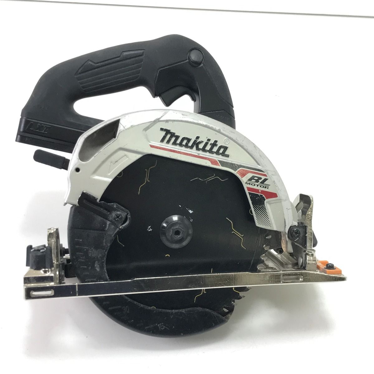 MAKITA マキタ 丸のこ HS 631 D