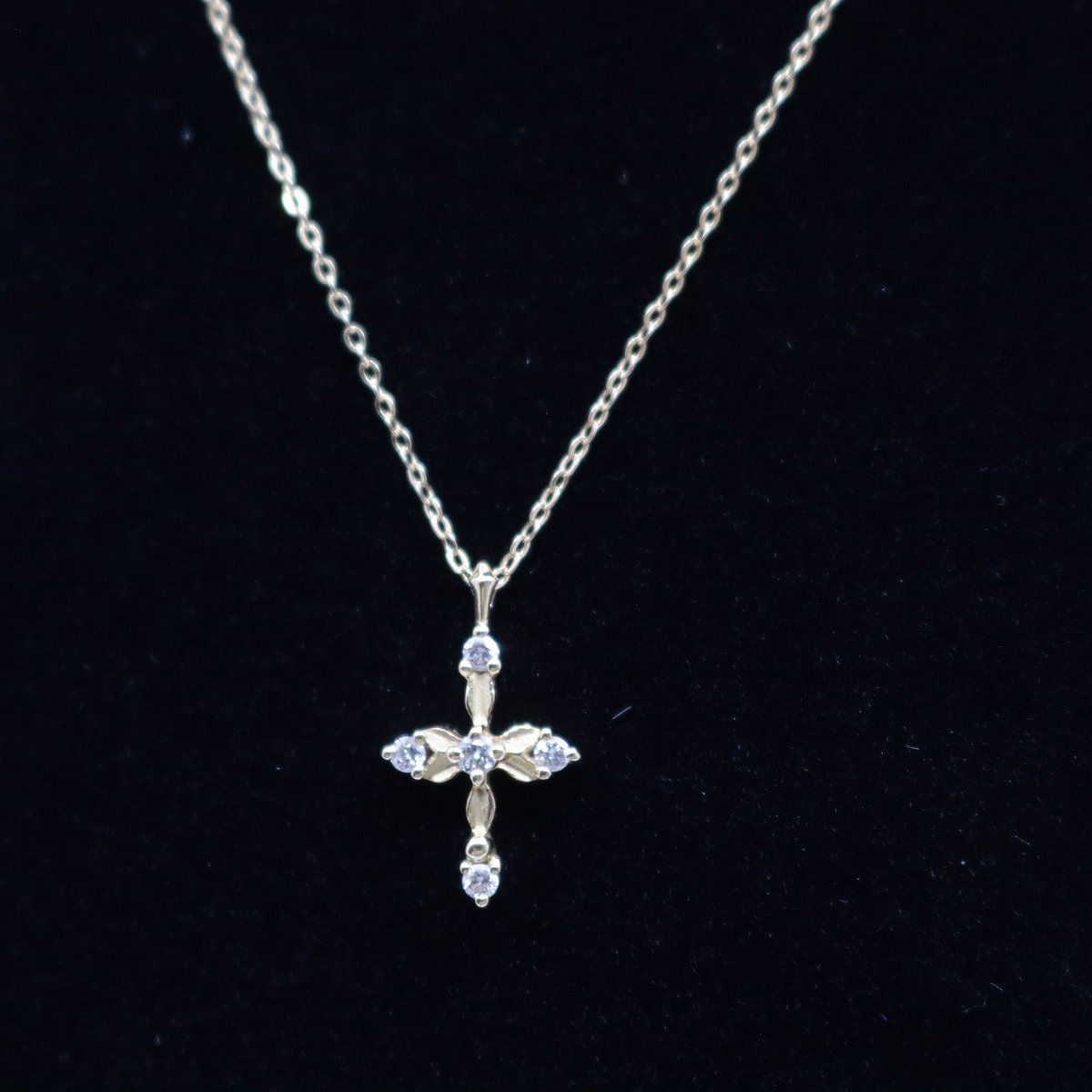 【ahkah blanc】K18YG アーカーブラン ミュゼクロス ネックレス ahkah blanc】K18YG アーカーブラン ミュゼクロス ネックレス AHKAH