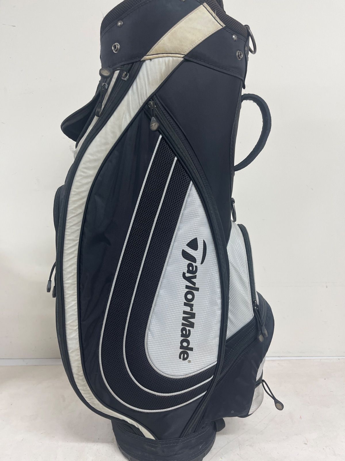 【希少品】テーラーメイド ゴルフキャディバッグ　送料込み※ヘッドカバーなし プロ スタンドキャディバッグ(【男性】キャディバッグ)|Taylor Made