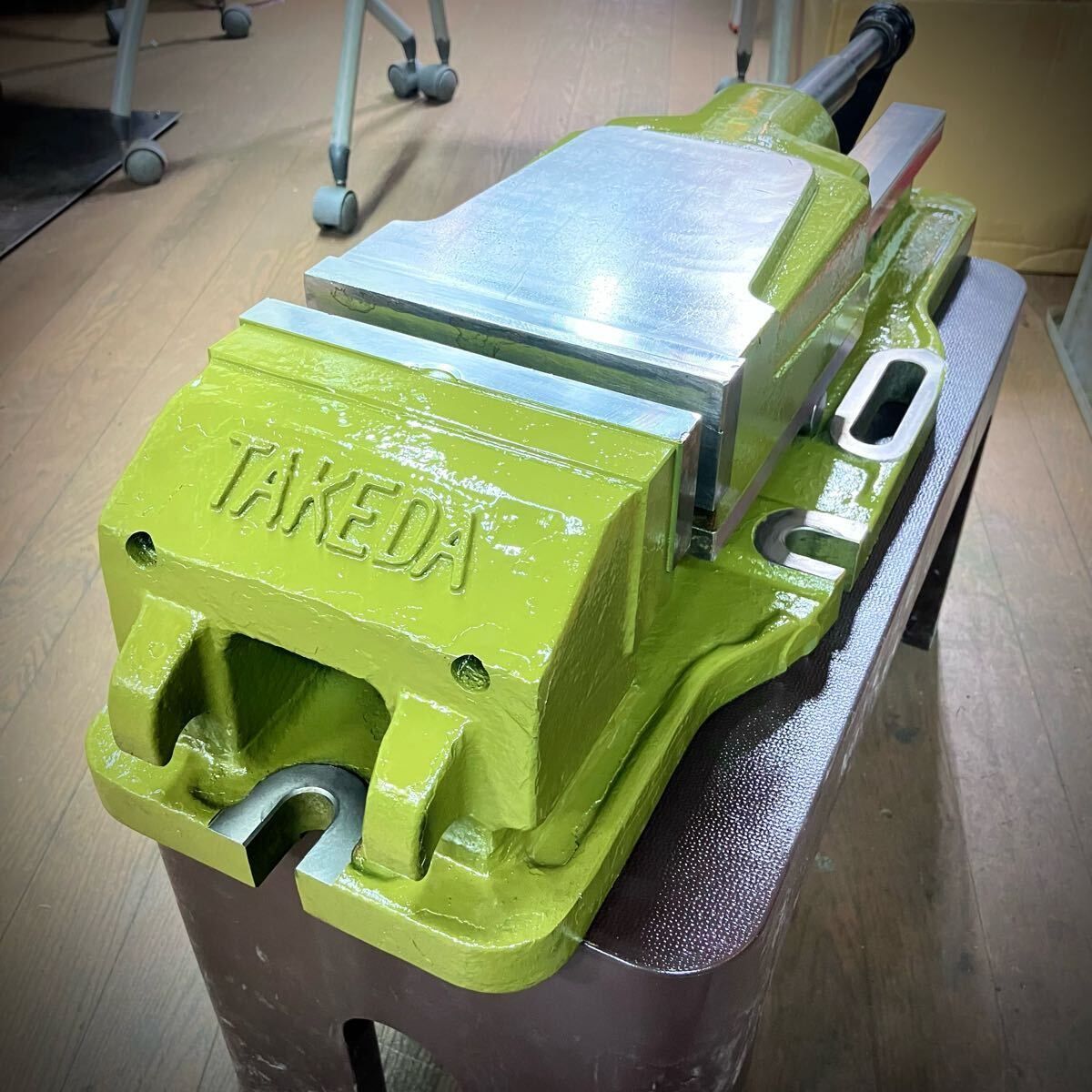 店頭引取 タケダ 油圧バイス マシンバイス 全長810 mm カスタムカラー