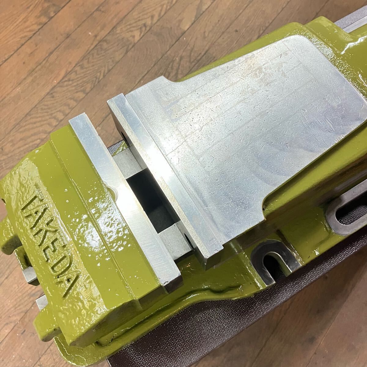 店頭引取 タケダ 油圧バイス マシンバイス 全長810 mm カスタムカラー