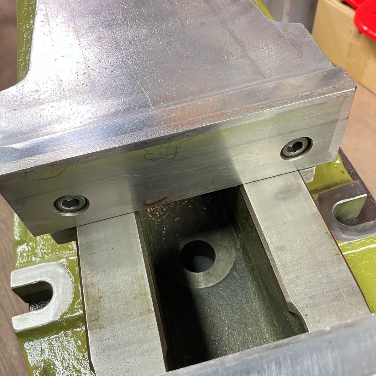 油圧バイス マシンバイス