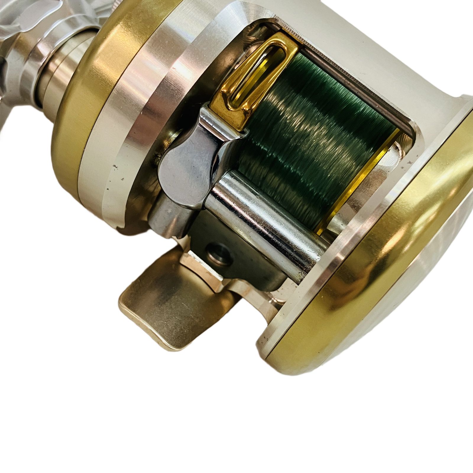 DAIWA ダイワ ミリオネア CV-Z 103 ベイトリール 釣具 中古 C10834146