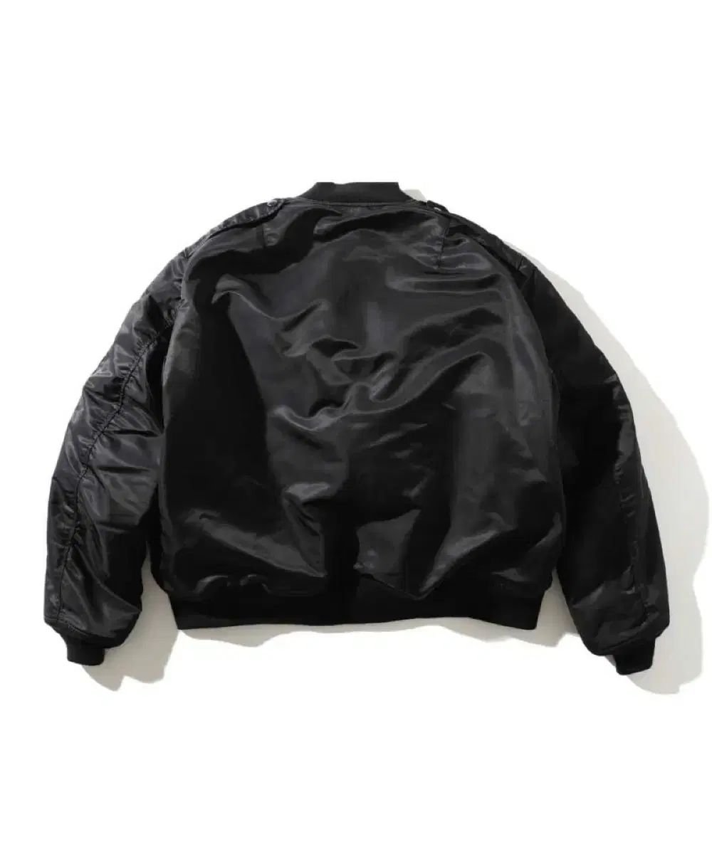 バズリクソンズ アンユーズド ビームス L2B L - メルカリ