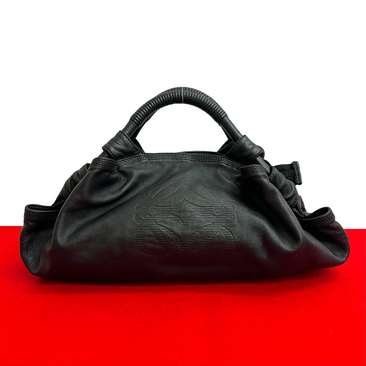 極 美品 希少品 LOEWE ロエベ アナグラム ロゴ エンボス ナッパ レザー