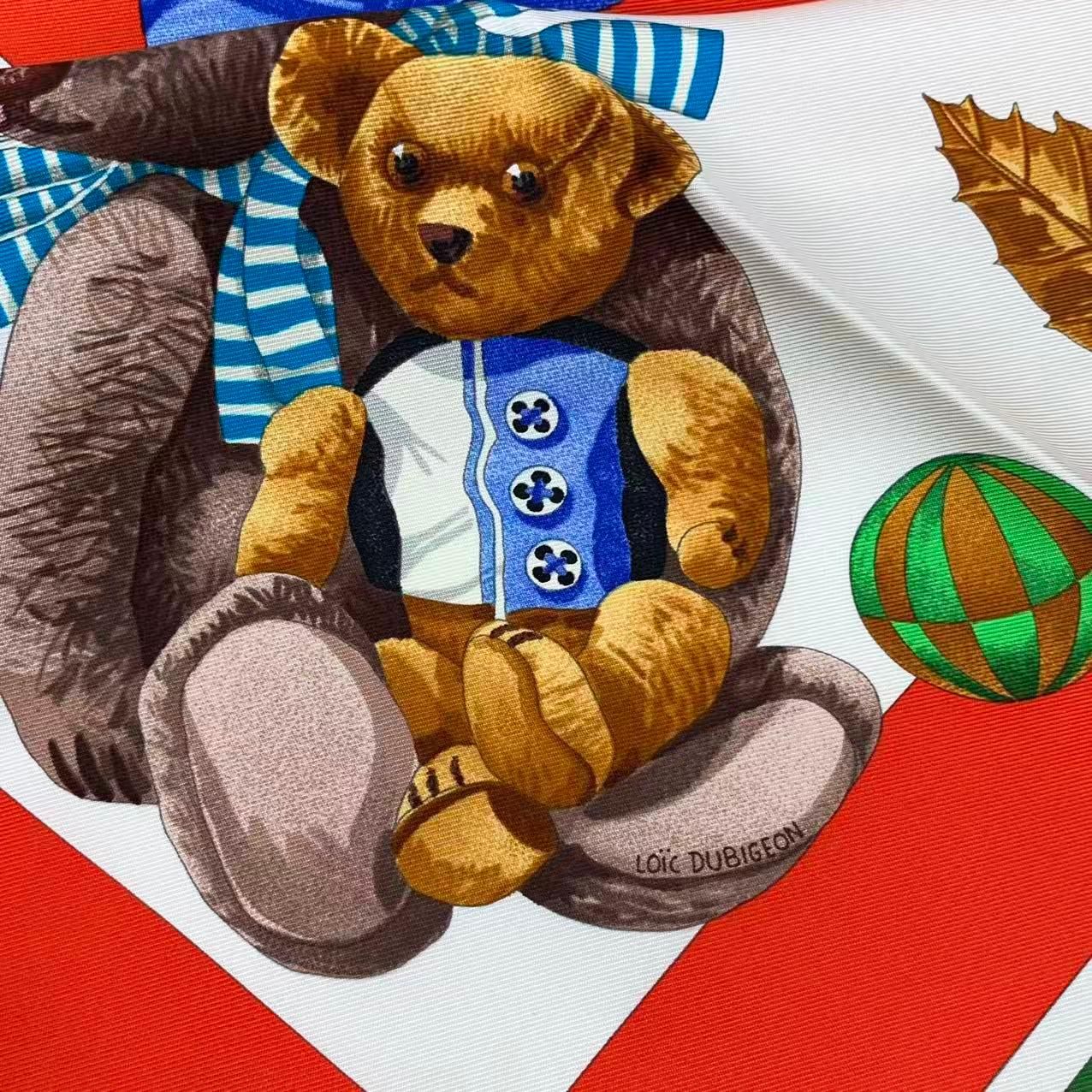 新品同様 HERMES エルメス スカーフ カレ90 シルク100％ CONFIDENTS