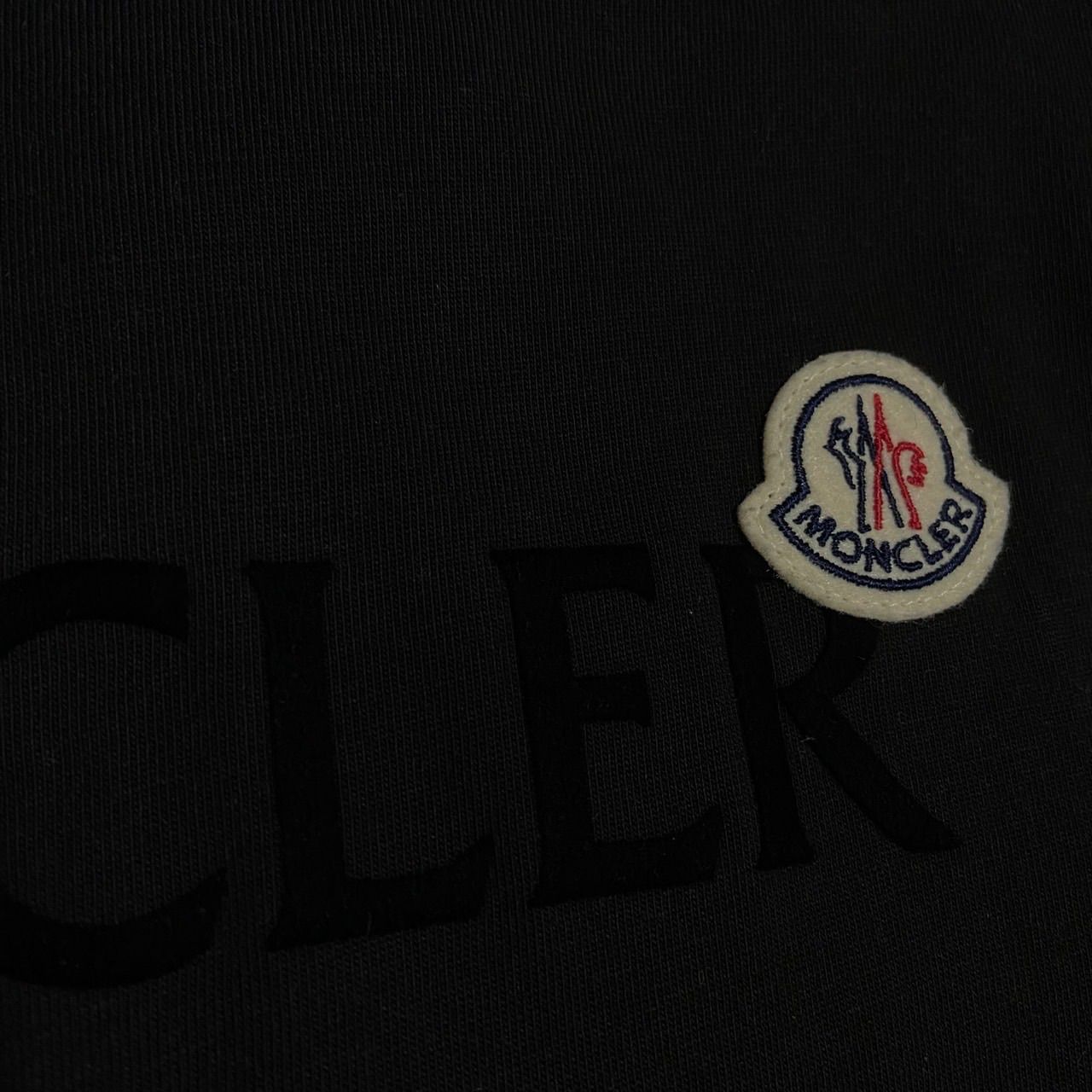MONCLER モンクレール フェルト ワッペンロゴ Tシャツ ブラック M ※ご 