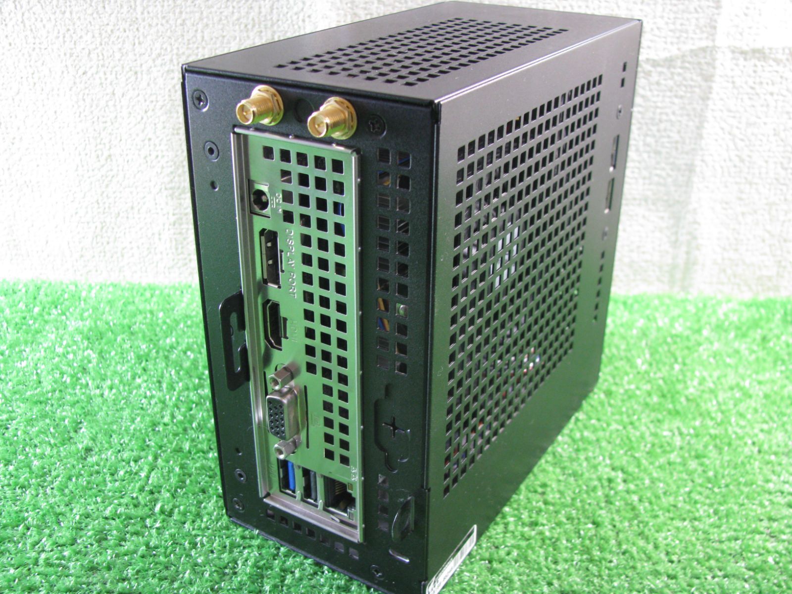 Windowsデスクトップ Deskmini A300 Ryzen3 3200G 8GB Win11 DeskMini