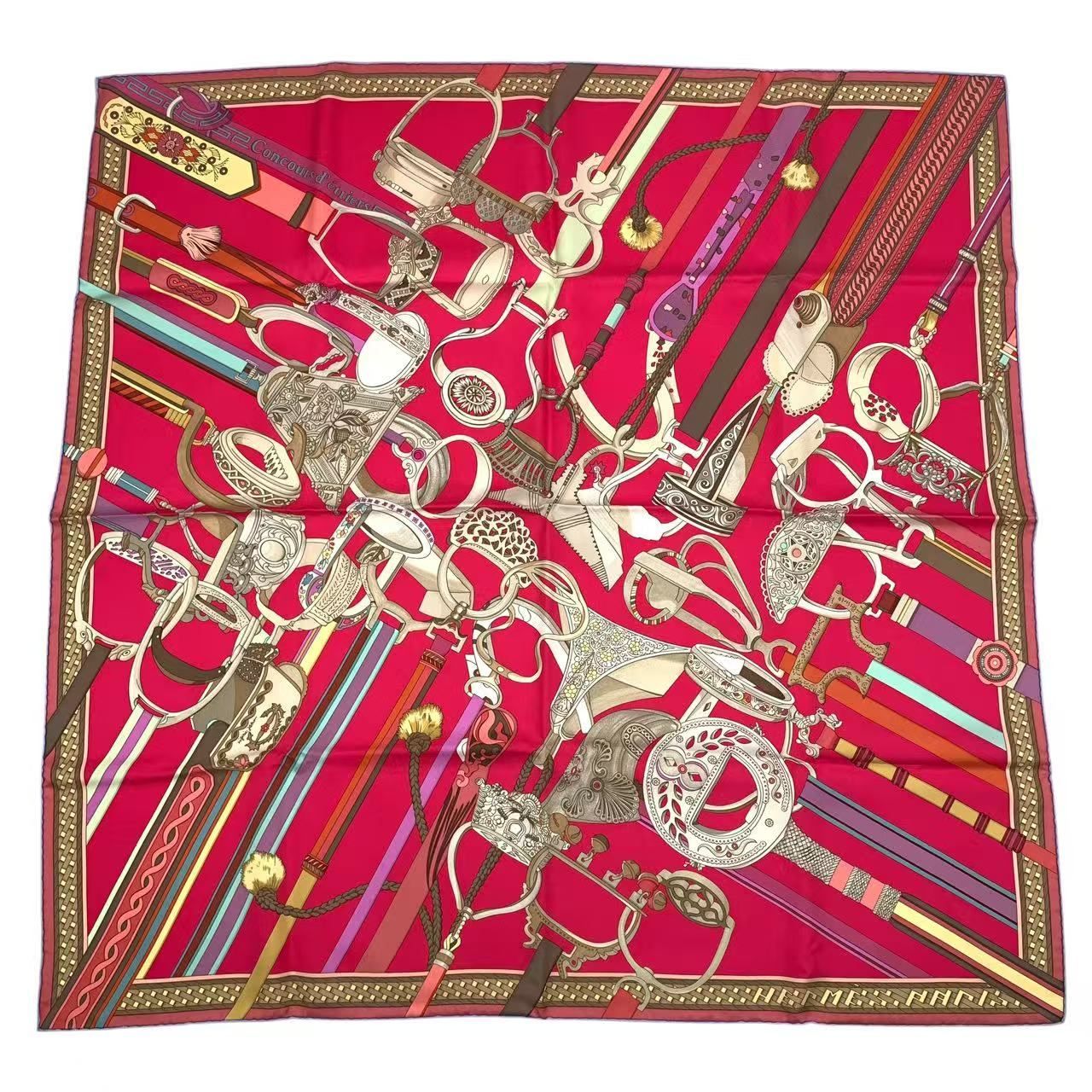 新品同様 HERMES エルメス カレ90 スカーフ シルク Concours d'etriers