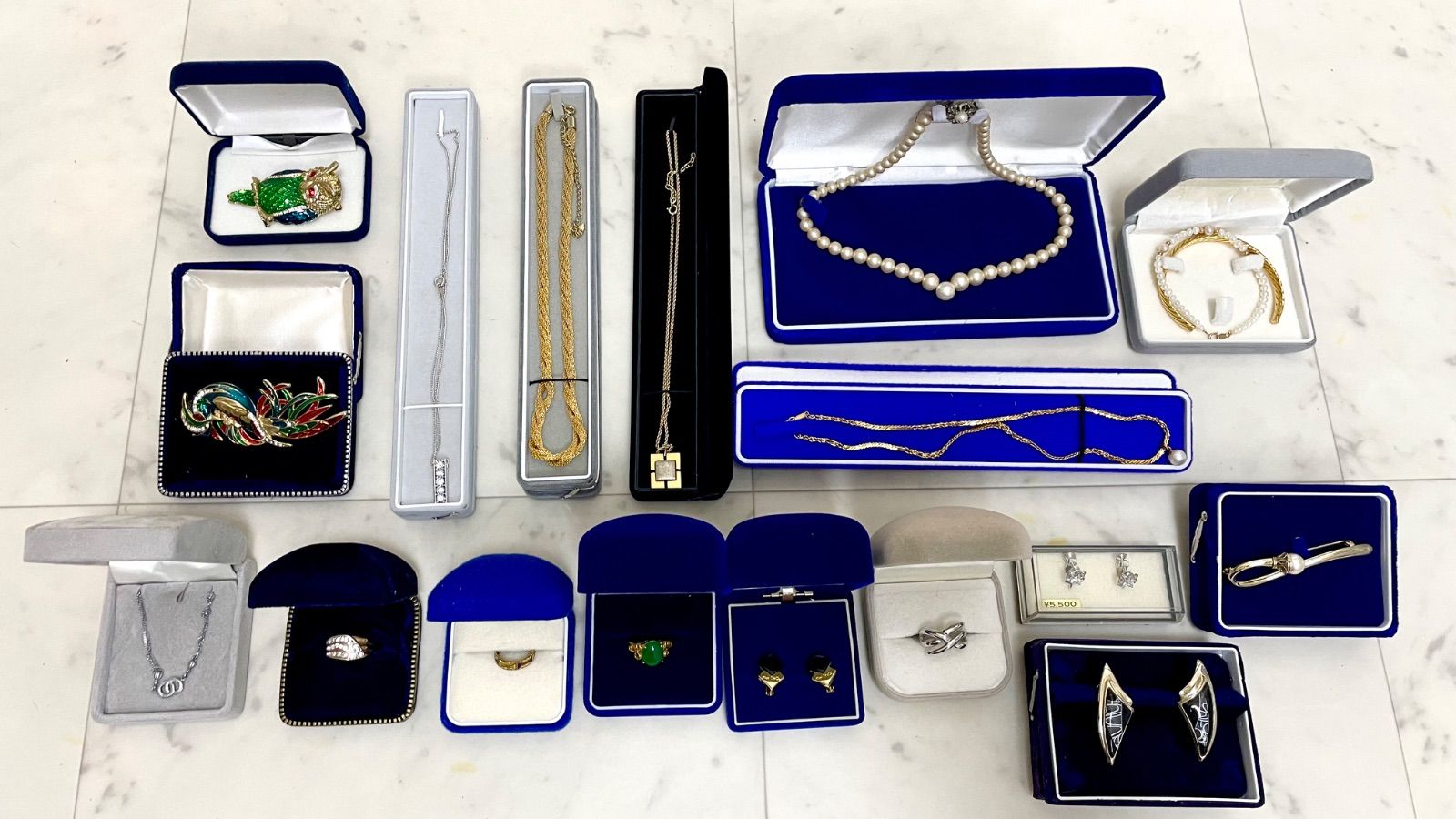 遺品整理 アクセサリー リング ネックレス イヤリング ブローチ