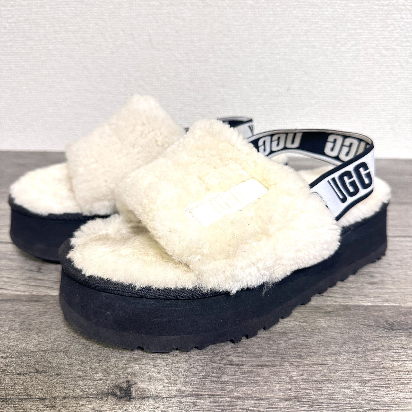 訳あり UGG Disco Slide ディスコスライド サンダル 24cm ホワイト ※内