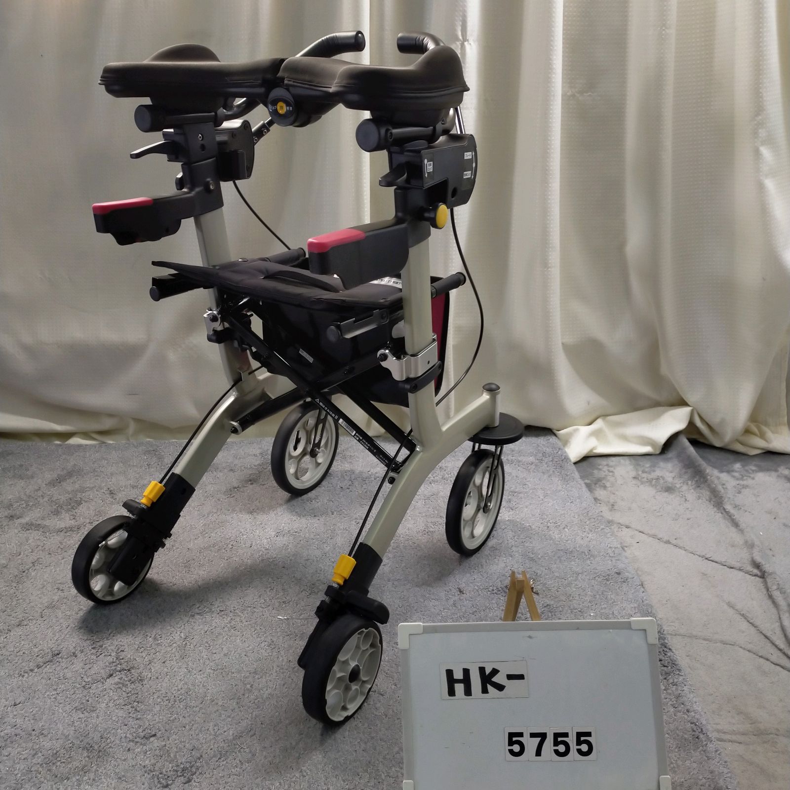 HK-5755) アロン化成 安寿 リトルターン Z 抑速プラス 前腕支持タイプ