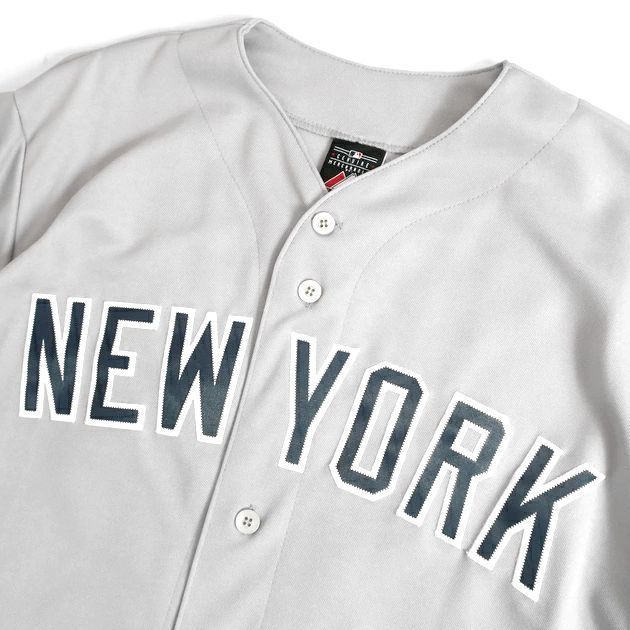 Majestic マジェスティック MLB NEW YORK YANKEES ニューヨーク