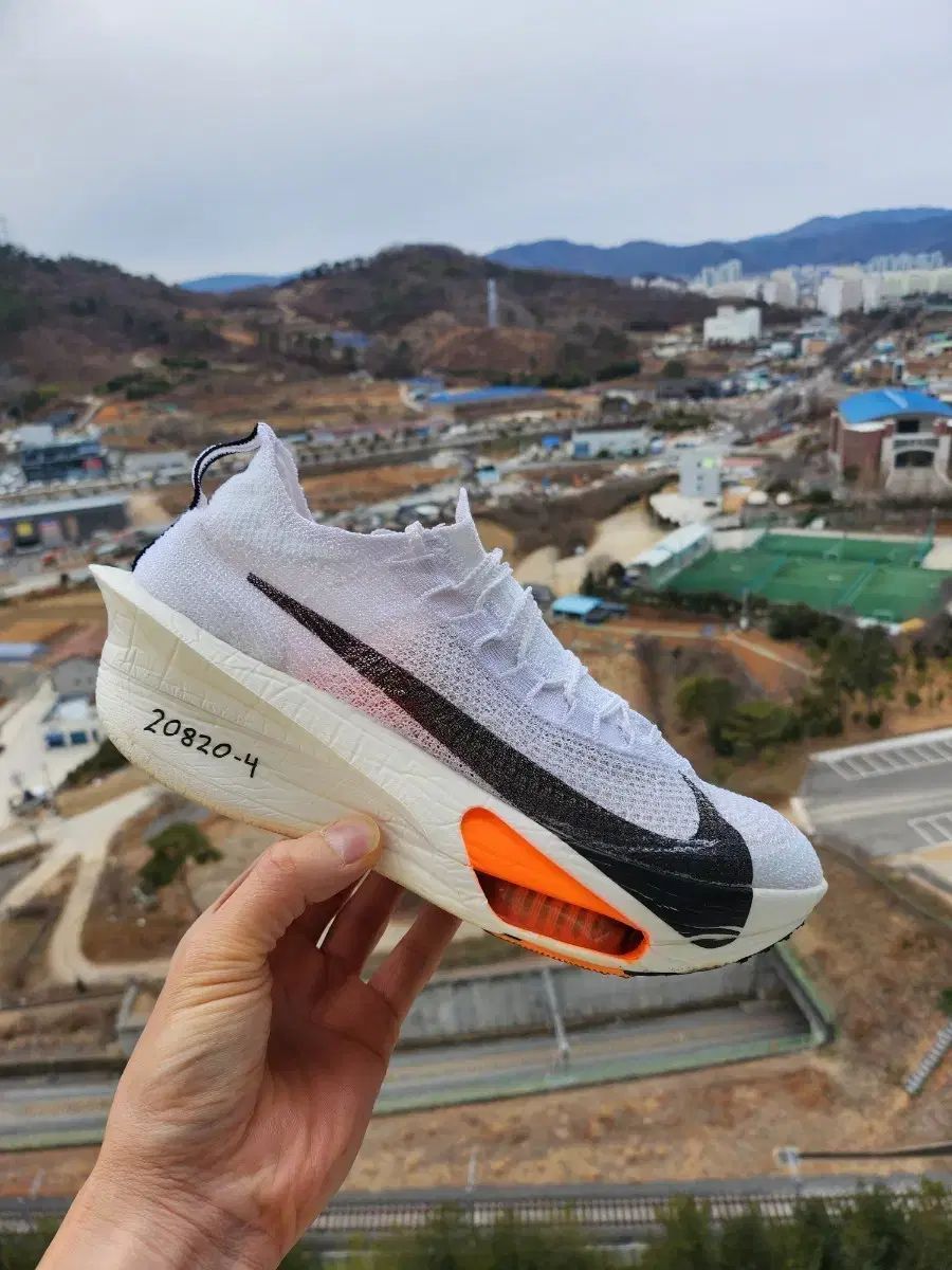 ナイキ アルファフライ 3 プロトタイプ 285