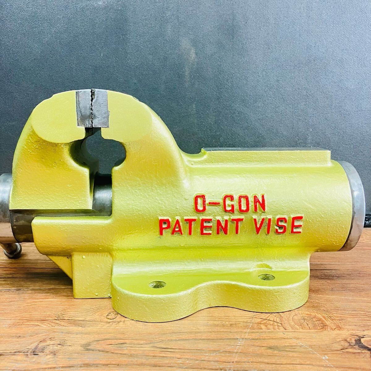 O-GON オーゴン 丸胴万力 No.4 口金幅 100 mm リードバイス