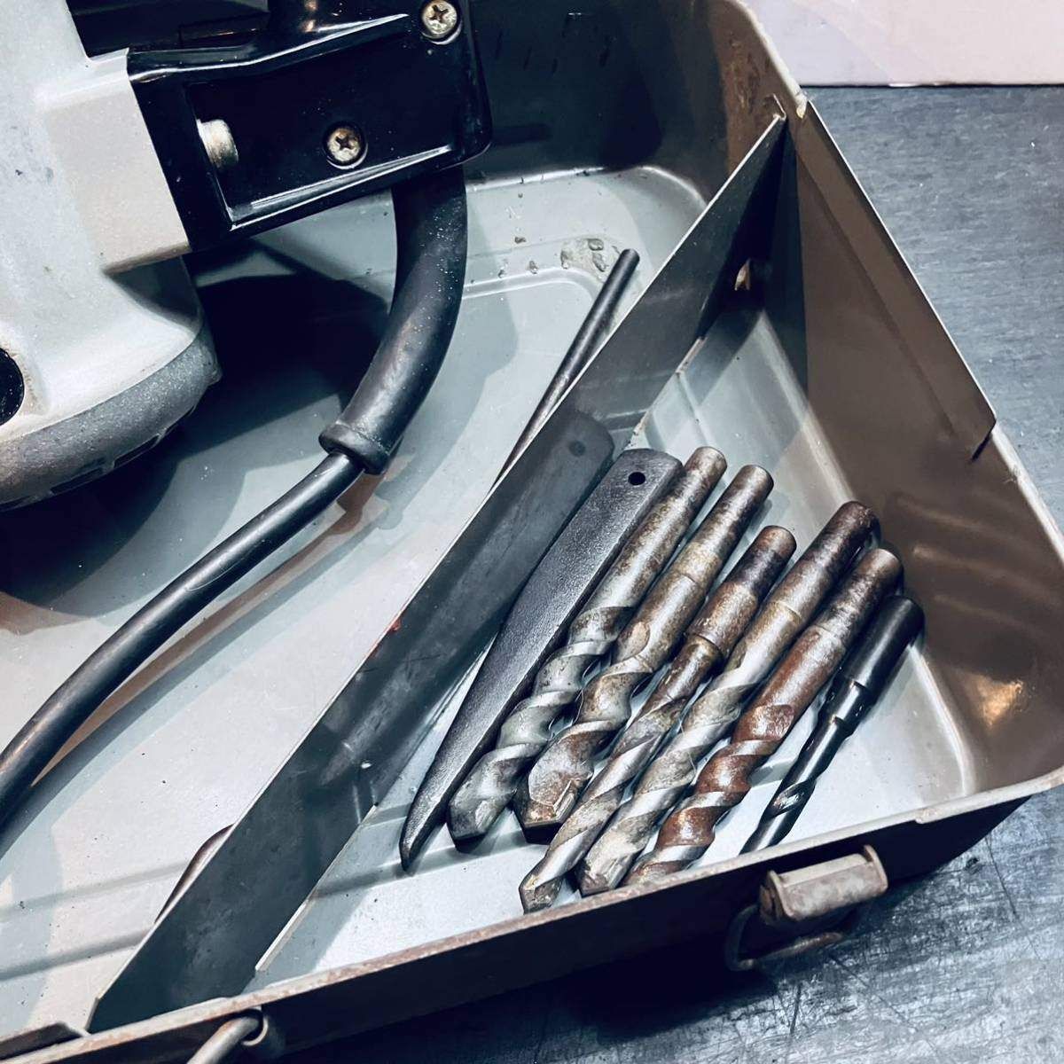 ◆マキタ makita ハンマドリル HR 2210