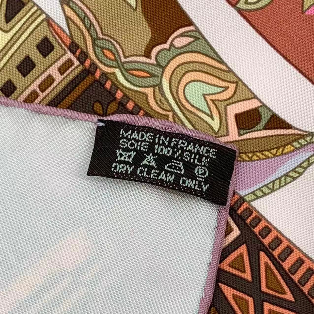 新品同様 HERMES エルメス スカーフ カレ90 Voyage en Etoffes 世界の 
