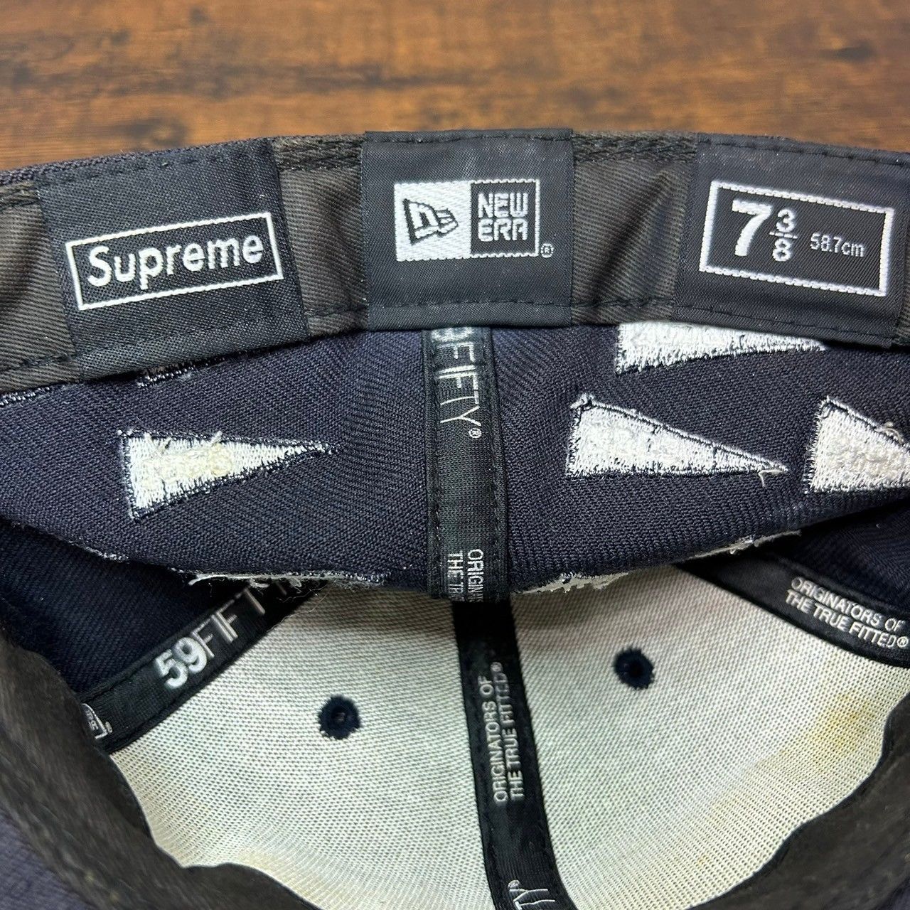 F89 ニューエラ 59fifty Supreme シュプリーム コラボ2440 - メルカリ