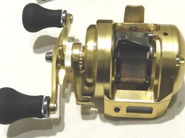 美品 シマノ ベイトリール オシア コンクエスト CT 200PG ◇ 右利き