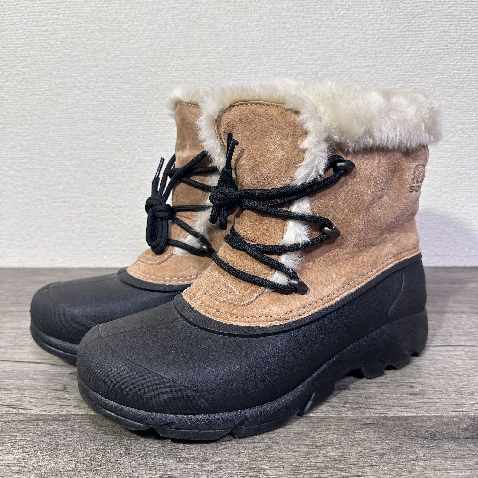 訳あり美品 SOREL SNOW ANGEL スノーエンジェル 内フリースボア 防水