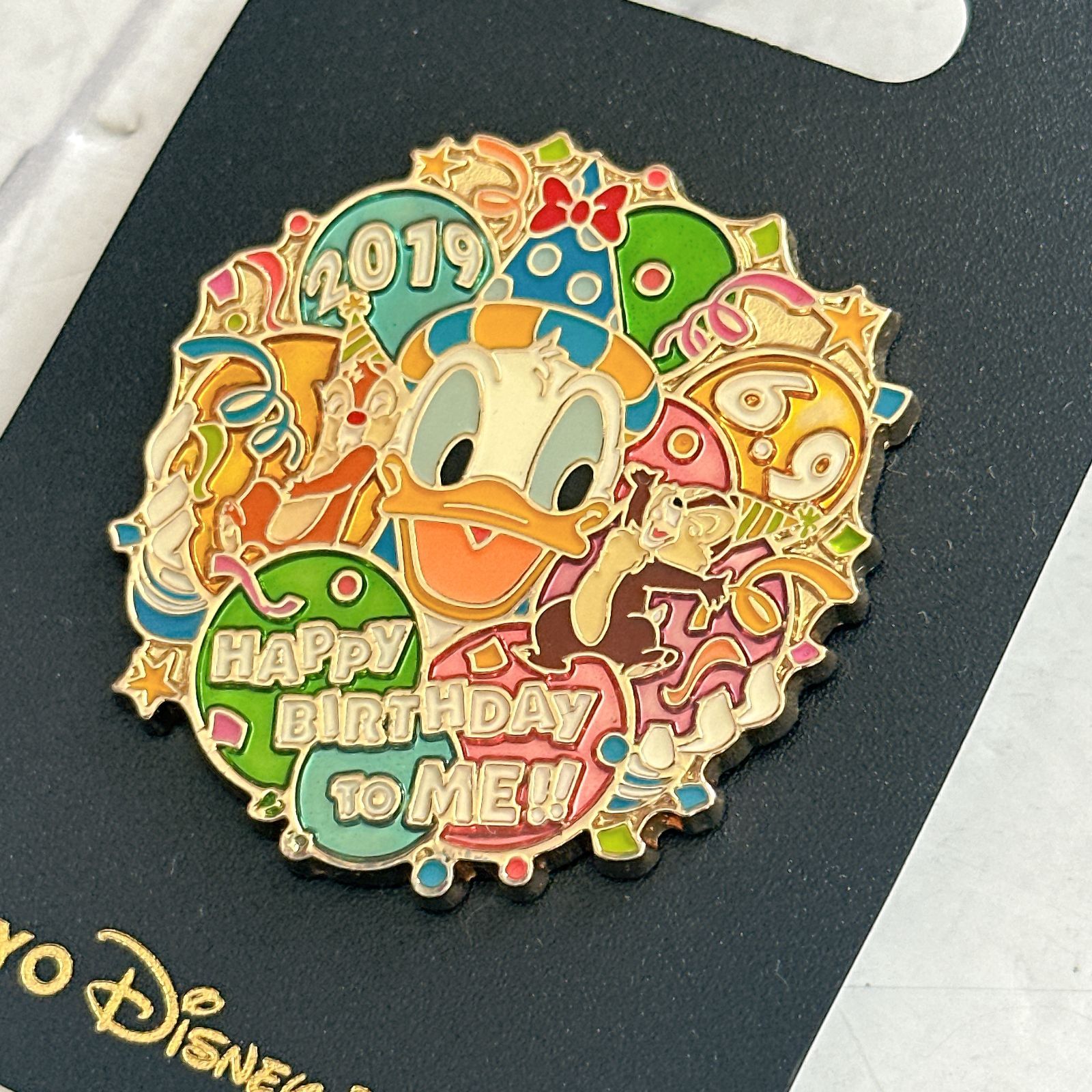 Disney ドナルドバースデー2005 限定ピンバッジ ドナルドダック ハッピーバースデー・トゥ・ミー 2019年：ディズニー